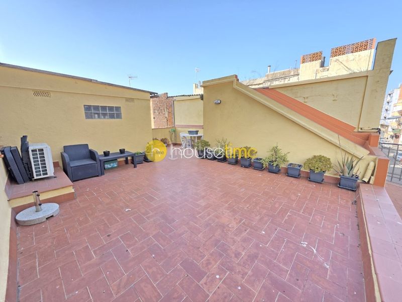 Foto 887e300a-925f-4a91-a00e-d92bf0b817cf. Casa a Els Pins Blanes
