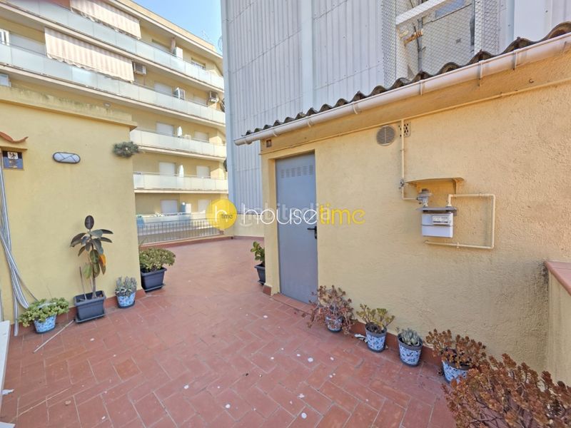 Foto a1a0fff4-643b-4375-987f-ff086c243bc5. Casa a Els Pins Blanes