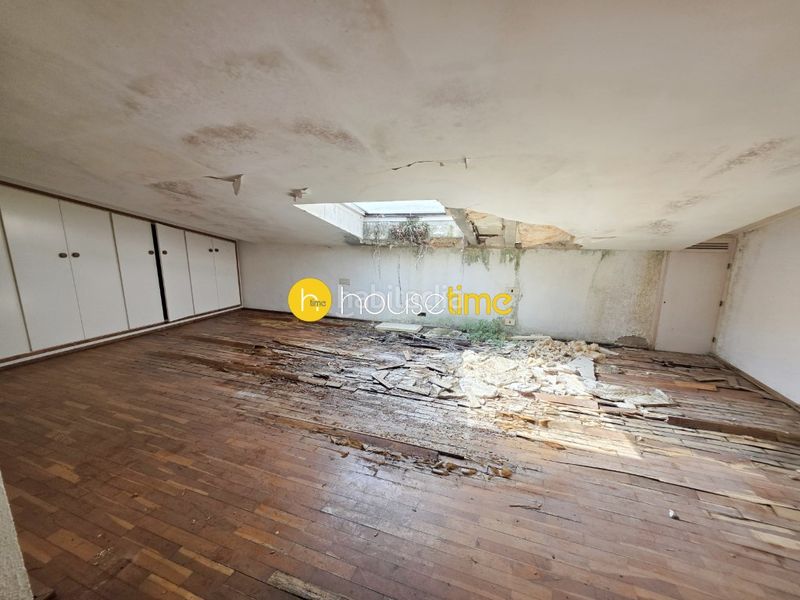 Foto 42835576-3336-4e9e-9dbc-2916db98fef7. Casa amb aparcament a Vilanova del Vallès