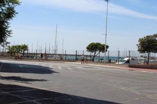 Location Rez-de-chaussée à Centro - Muelle Pesquero. Entresuelo en estado  diáfano de 750 m2 en ramon gallud