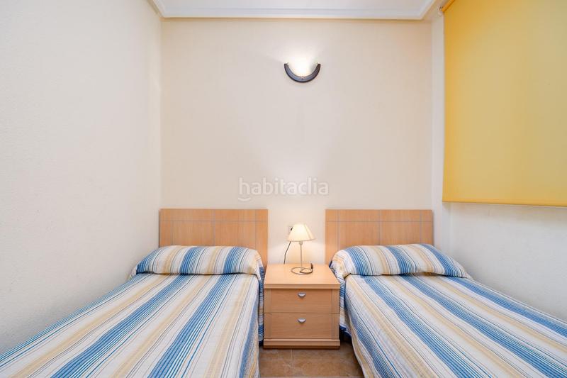 Foto a0f2cfb2-f23a-416c-bafd-3a61ab7d5189. Piccolo appartamento in calle joaquín chapaprieta 138 in Torrevieja