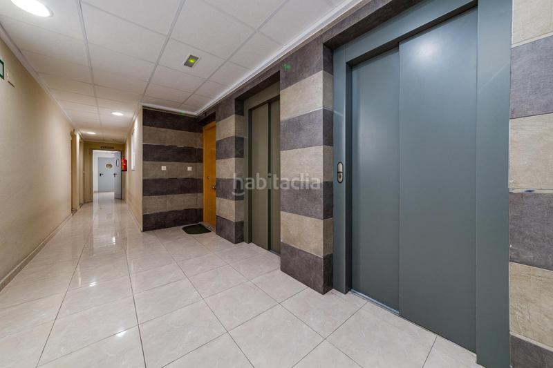 Foto c556bf2e-bce0-4a27-ada7-39a68876cf46. Piccolo appartamento in calle joaquín chapaprieta 138 in Torrevieja