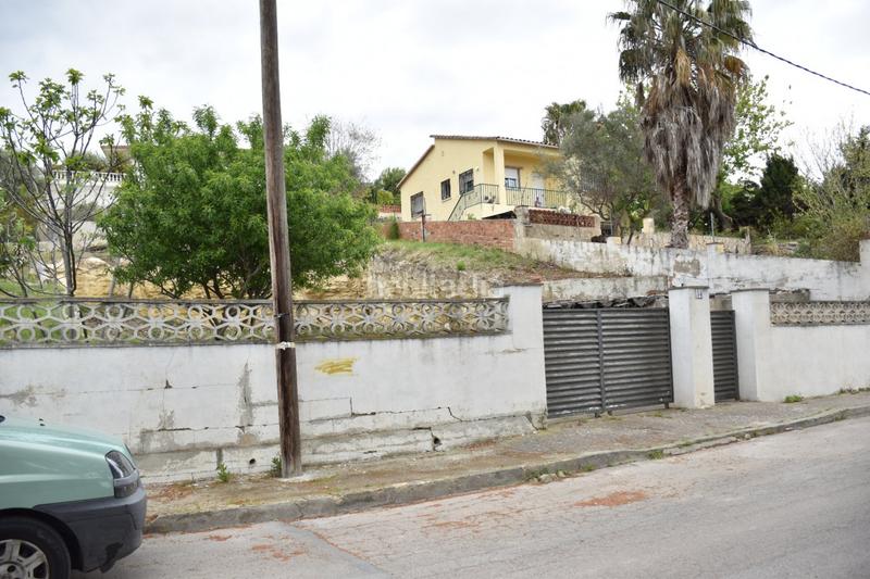 Foto 94845529-5b2e-4d5a-b232-2a87b70cc289. Terreno residenziale in Bellvei