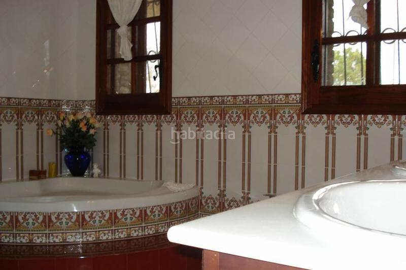 Foto adbfe6dc-b604-43ef-9d82-3dd4fe2a0565. Chalet impresionante chalet finca rustica con 17.000 m2 de parcela en Santa Oliva