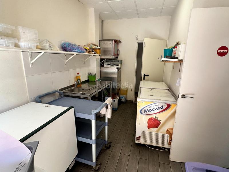 Foto 34aa258b-1499-4e8a-a753-a41d88668d40. Local comercial a maritim 7 a Can Toni Cunit