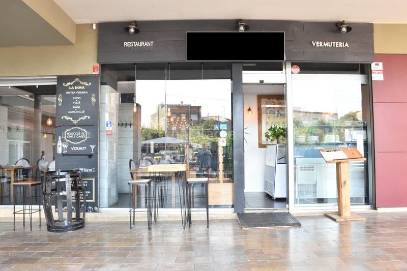 Foto f0e1a4cc-f3ea-479a-acf2-930753fd2fbf. Transfer business premise in Ca n'Aurell Terrassa