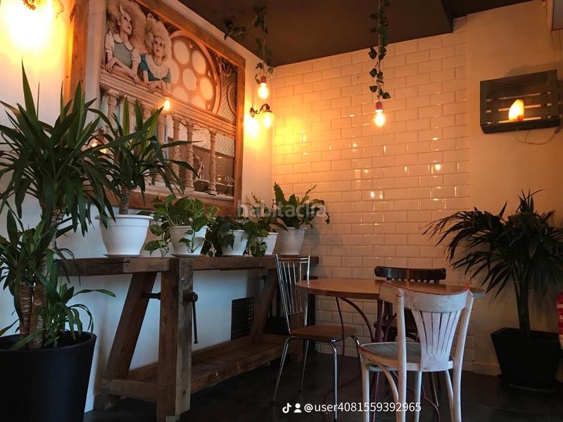 Foto 161c23c2-2f40-4c6b-8f0e-9822a09e26b5. Traspàs local comercial a Ca n'Aurell Terrassa