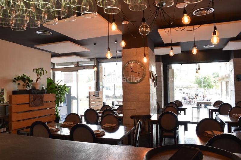 Foto 78141d66-3723-4f45-b118-9e4ea0825f72. Traspàs local comercial a Ca n'Aurell Terrassa