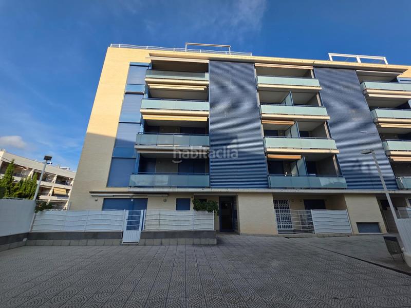 Foto ed78d035-4558-455a-83c1-78f9433be20f. Piano terra con riscaldamento parcheggio piscina in Torredembarra