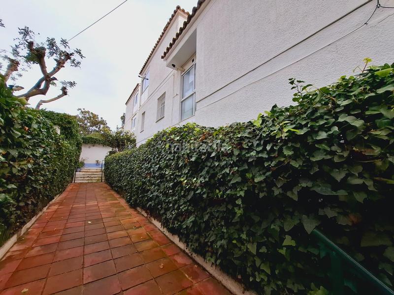 Foto b6d2bc55-2b31-43cb-8cdf-d1a9842743f5. Planta baixa a Segur de Calafell nucli urbà Segur de Calafell