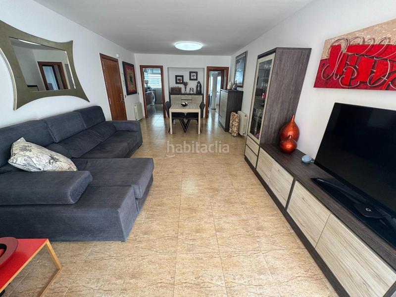 Foto 49051e65-bfbe-40db-a7ac-fef09ddf981d. Planta baja  en la playa de mas mel en Calafell