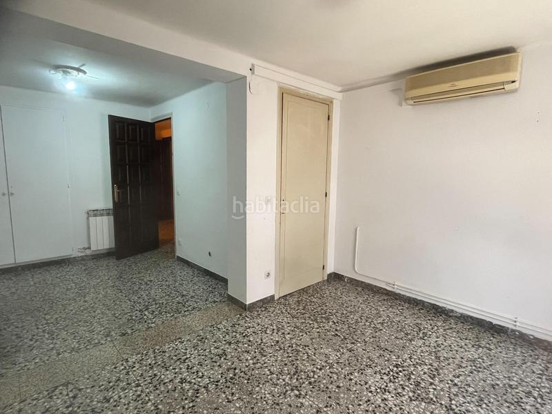 Foto e6ce0f30-256e-46e6-8ea9-a756a377947c. Casa a schiera con riscaldamento parcheggio in Centre Vendrell (El)