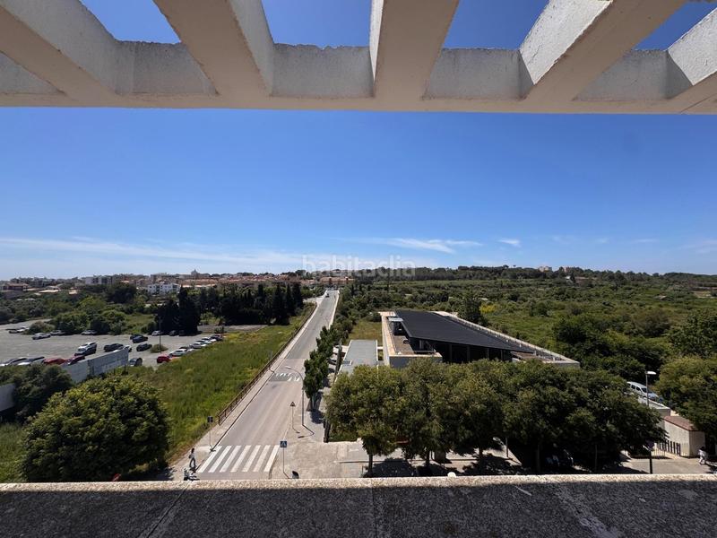Foto fe8f0d32-1484-4c3e-ab32-1d852f470301. Àtic amb calefacció aparcament piscina a Centre Torredembarra