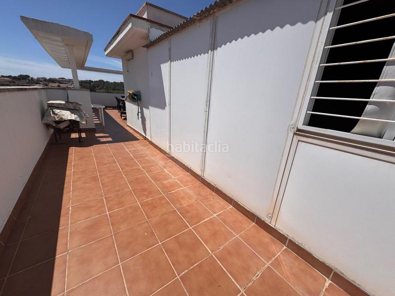 Foto 2ec92e3d-41fb-4be1-a93c-15e07732659f. Penthouse with heating parking pool in Centre Torredembarra