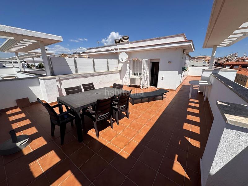 Foto e7983a53-e032-40ba-9455-f59d93c46593. Penthouse with heating parking pool in Centre Torredembarra