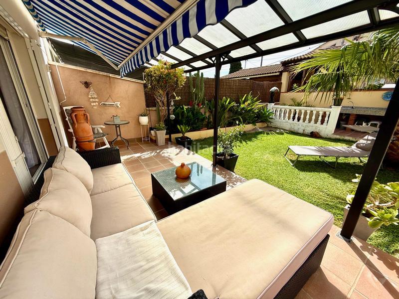 Foto 81e0f7a5-3130-4fef-a9a5-f8baa10def6d. Reihenhaus in carrer holanda 27 in Segur de Calafell nucli urbà Segur de Calafell