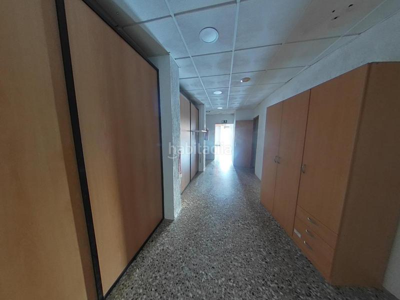 Foto 12906c52-8ffe-48f8-92d8-fe9bd0f988dc. Local comercial a El Tancat-Mas d´en Gual Vendrell (El)