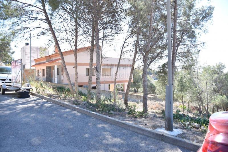 Foto 5e35a39a-88dd-4ca8-b55e-e97fbf71f6f9. Terreno residenziale in Bellvei