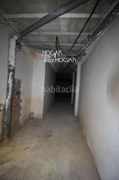 Foto 97a2dafb-01b8-4e11-b7fe-c32c505c4672. Local comercial a Centre Torredembarra