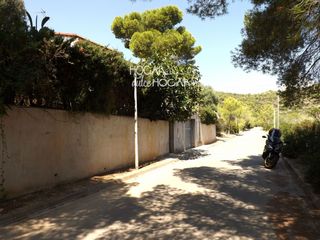 Rural plot  Boi. Exclusiva parcela de 613 m para amantes del relax