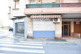 Geschäftsraum  Catalunya. Local comercial con muy buena ubicacion