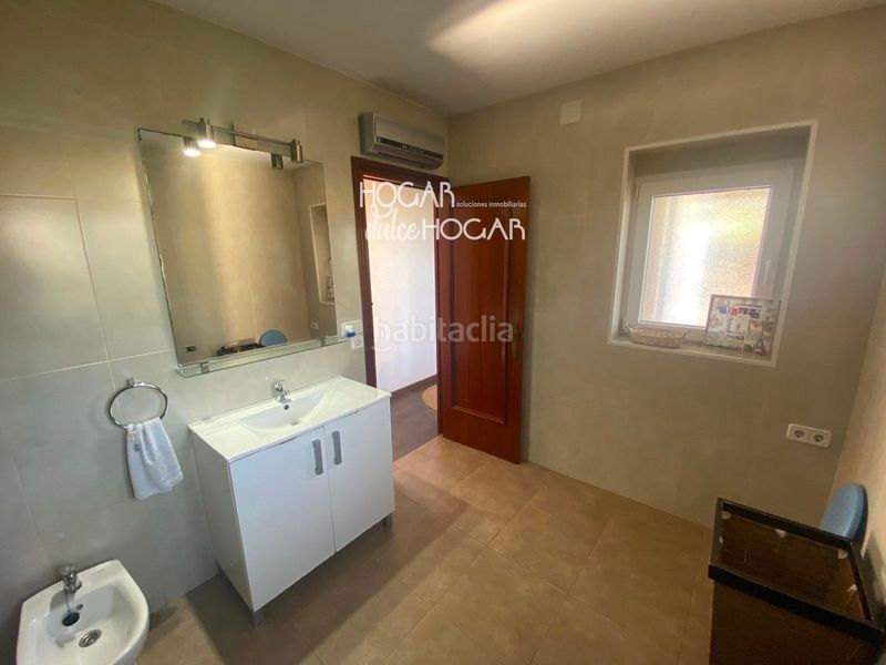 Foto 04bdd73a-5cc3-4420-8e25-4f5aca01813f. Xalet amb aparcament piscina a Cunit residencial Cunit