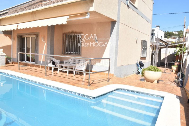 Foto 8398465c-6818-4f0b-a29b-96e05d74e7ac. Xalet amb calefacció aparcament piscina a Bellamar Calafell