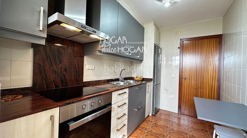 Foto f3ddb5d8-be27-4b61-a073-0a3faf1c4b61. Pis amb aparcament a Cunit residencial Cunit