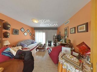 Casa adossada  Boleda. Magn�fica vivienda unifamiliar distribuida en varias plantas, di