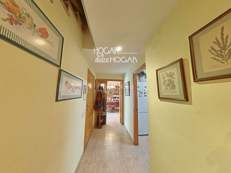 Foto debd9089-36b3-401e-ba3e-ff2ec37c32a0. Casa adossada amb calefacció aparcament a Arboç (L´)
