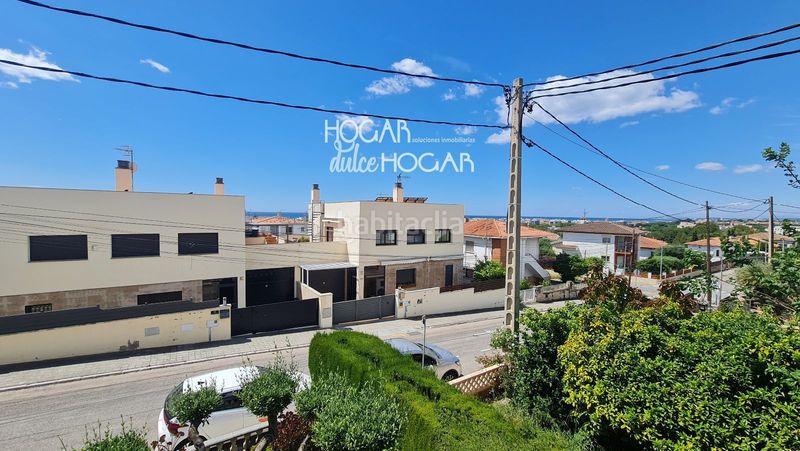 Foto 1fc82430-9084-446d-a3f7-dc143a9310cc. Casa amb aparcament a Bellamar Calafell