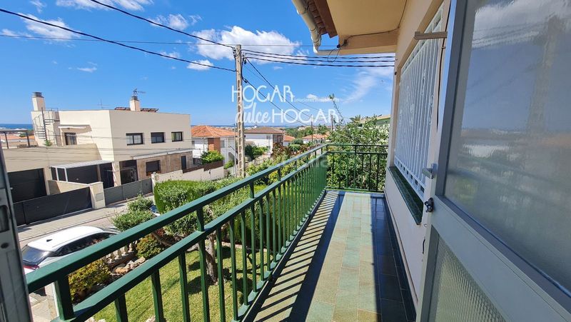 Foto ac0310e6-f97c-4d8a-8915-4d754f3c0004. Casa amb aparcament a Bellamar Calafell