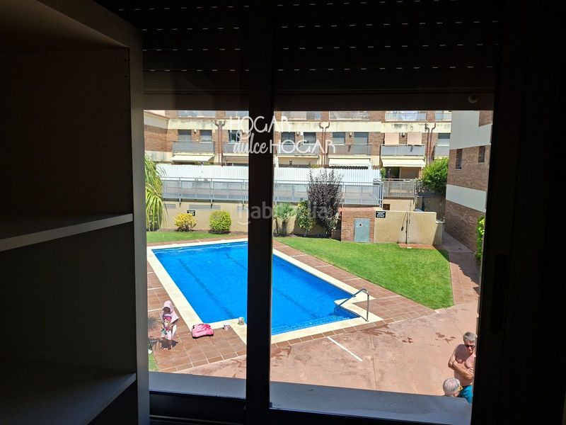 Foto 393d341f-042a-446c-b400-30d072ca0e0c. Casa adossada amb aparcament piscina a Bonavista Vendrell (El)