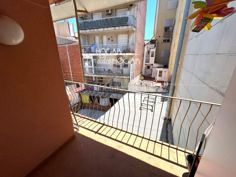 Foto ad36e99c-ce70-4b21-9e6b-86d36843c7e9. Pis a Calafell platja Calafell