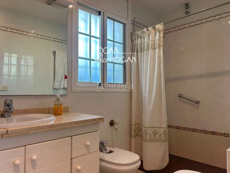 Foto ff6d51d0-a5b9-481c-9cec-e08e334c356d. Casa amb calefacció aparcament a Mas Mel Calafell