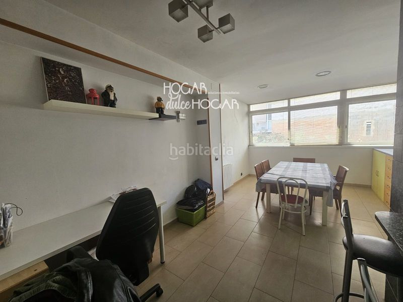 Foto 32e84bdf-58c5-49be-b608-a3e23d4d0be2. Casa adossada amb calefacció a Centre Vendrell (El)