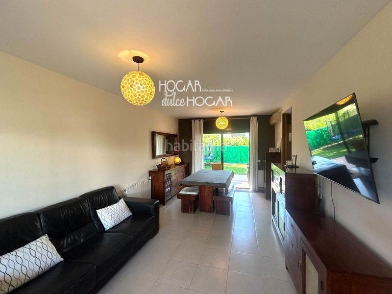 Foto afedf3e6-dd61-43de-beea-5215f5b60282. Casa adossada amb calefacció aparcament a Bellamar Calafell