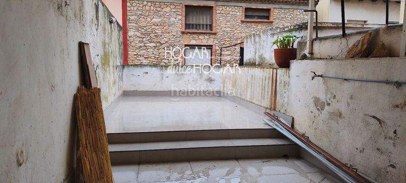 Foto b64f526c-61b0-4d02-8582-2d77f98c645f. Casa amb calefacció a Centre Vendrell (El)