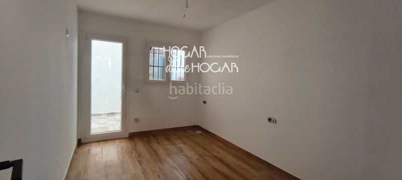 Foto da74b403-e5e7-4ec1-9b6d-c452f2b04198. Casa amb calefacció a Centre Vendrell (El)