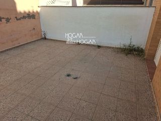Casa adossada  Centre poble. Adosada