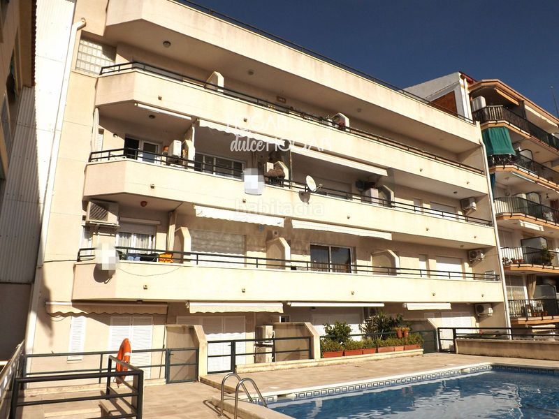 Foto 5675a01f-3c5f-4bb7-85c7-19dc70dff37c. Àtic amb piscina a Calafell platja Calafell