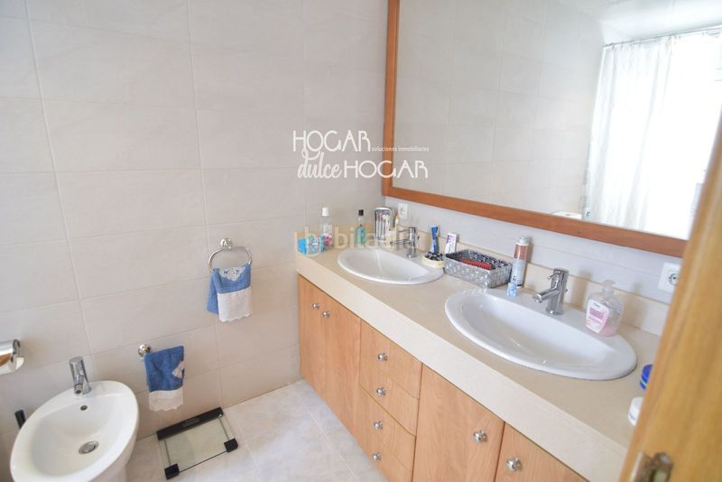 Foto b82d2689-bb8d-4c29-abbd-64edab1595d8. Casa adossada amb calefacció aparcament piscina a Roda de Barà