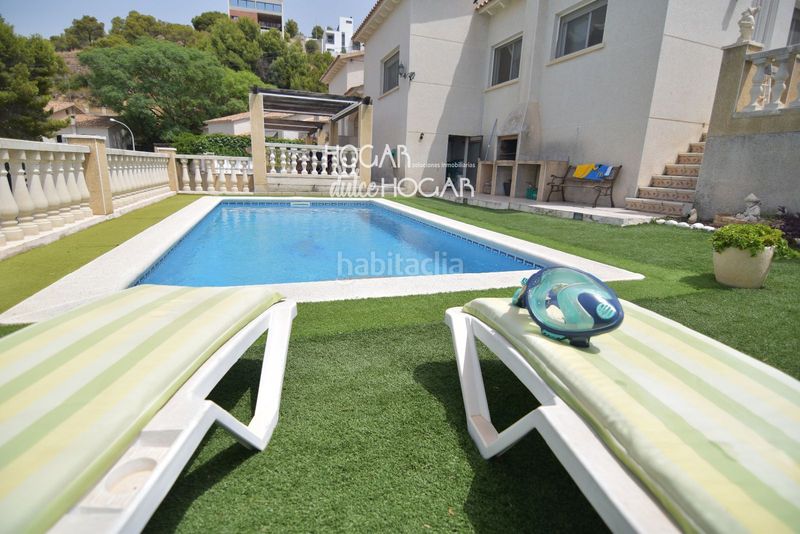 Foto e0c933a8-961a-4ce6-abb5-c3201ff72703. Casa adossada amb calefacció aparcament piscina a Roda de Barà