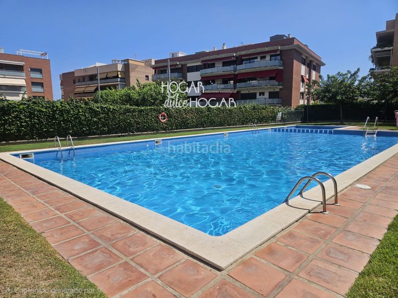 Foto e957d99f-6e7e-47bd-9a94-f055be2915b6. Pis amb calefacció piscina a prat de Cunit Cunit