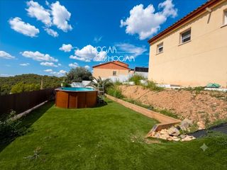 Casa aparellada  Dalia. En calafell