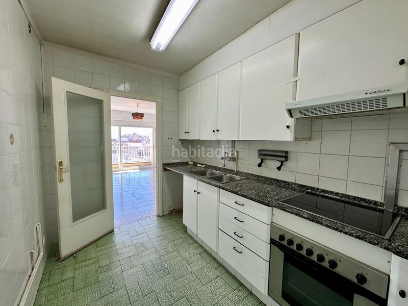 Foto 1c4de309-8bd8-4536-9b0b-2afa023d4b19. Attico con parcheggio in Eixample Mataró