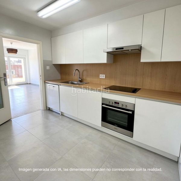 Foto 5b8b1b8f-75f2-4285-b800-5738dec3b275. Attico con parcheggio in Eixample Mataró