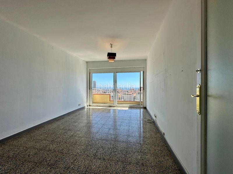 Foto ac168d12-15aa-4e98-8b94-5f525203541f. Attico con parcheggio in Eixample Mataró