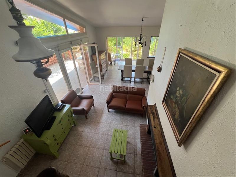 Foto 53a0dbbe-0917-4b31-b102-dd3e4816ea19. Chalet spacieuse villa dans écrin de verdure avec 3 chambres plus un appartement proche de la plage principale. en Empuriabrava