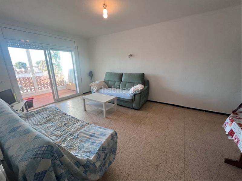 Foto 7fbc13a6-5910-4f28-8f24-9a014d45e389. Piso nuevo. exclusivo. apartamento de un dormitorio a 100 m de la playa pero en un edificio pequeño y tranquilo. muy cerca del centro. en Empuriabrava